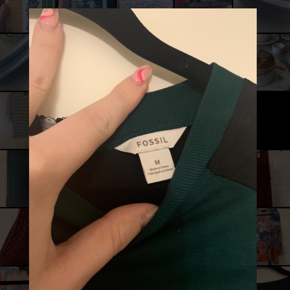 Dark Green Fossil Top. Medium. - Picture 2 of 3